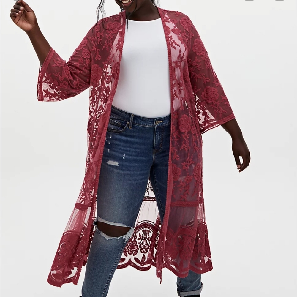 DUSTY RED MESH CROCHET TRIM LONGLINE KIMONO